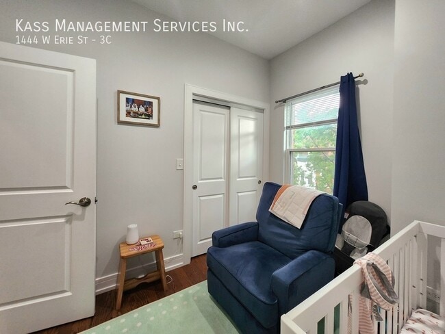 Building Photo - 1444 W Erie St