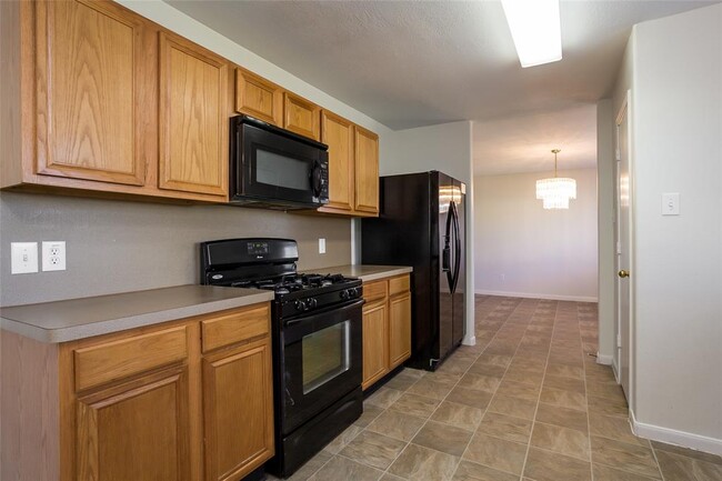 Building Photo - 12203 Scarlet River Dr