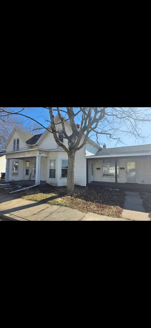 Building Photo - 204 N Fort Wayne Ave