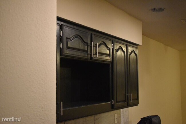 Building Photo - 3 br, 2 bath House - 2507 Skylark Drive