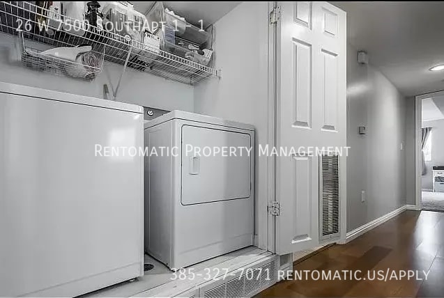 Building Photo - 26 W 7500 S