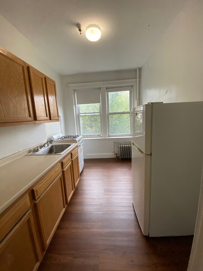 Building Photo - 1687 Commonwealth Ave