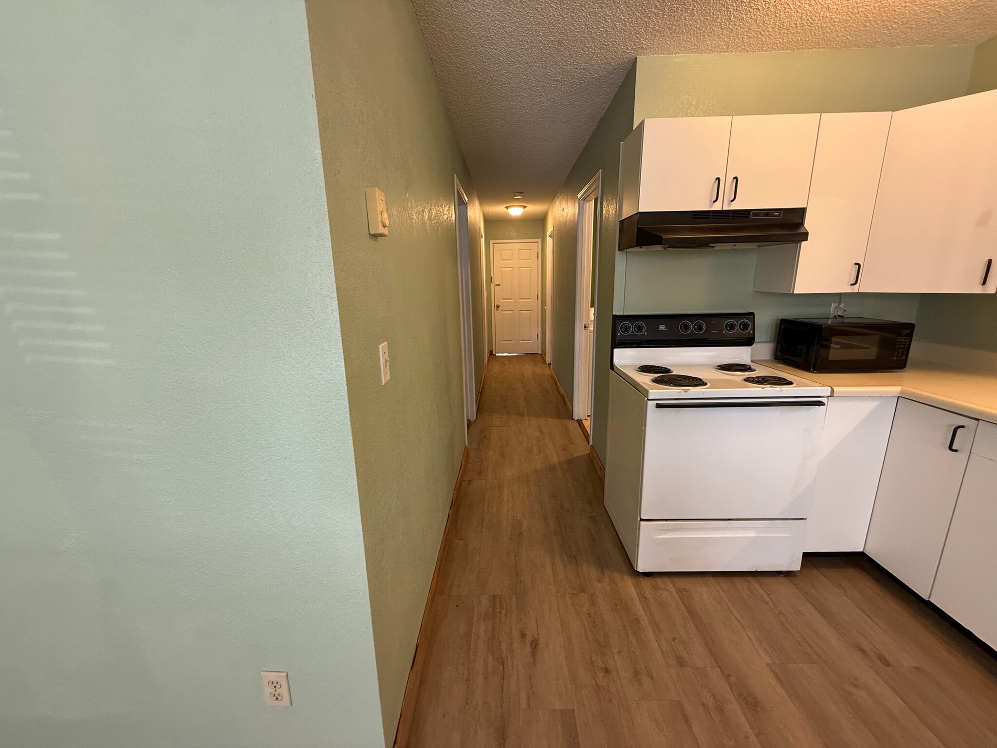 Hallway with rear exit - 377 AR 56 Hwy