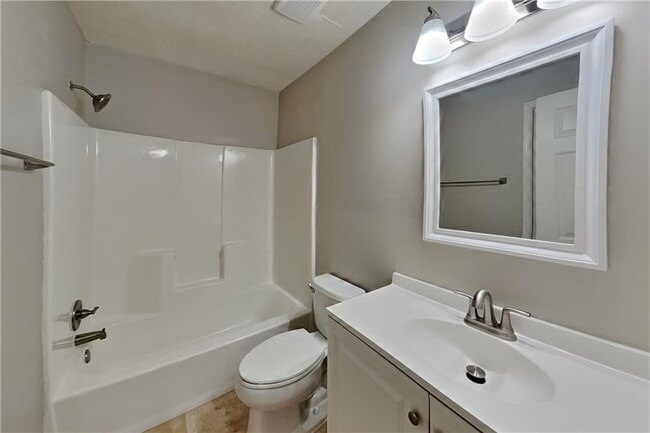 Building Photo - 464 Ridgemont Dr