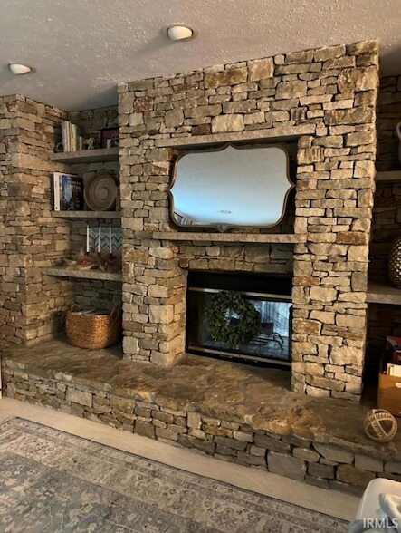 Building Photo - 2206 E Autumn Dr