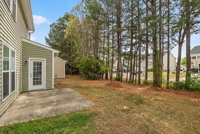 Building Photo - Updated 3BR Raleigh Home w/ Loft, Quartz Counters & 2-Car Garage