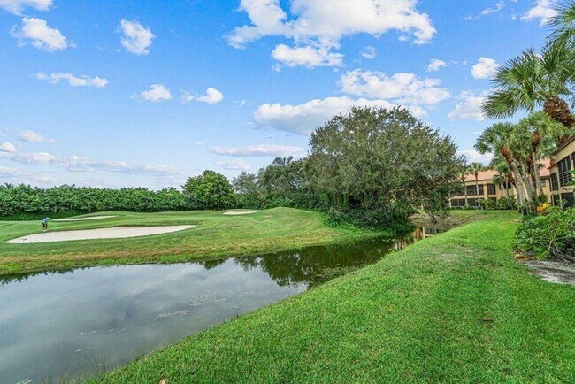 Building Photo - 6446 Aspen Glen Cir