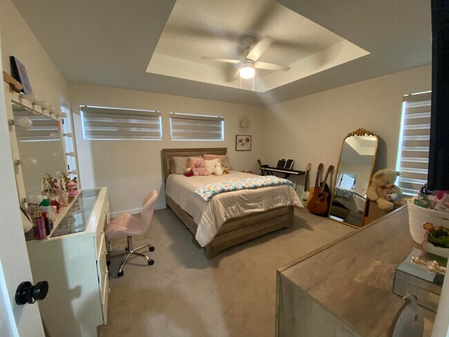 Building Photo - 1232 Sambar Lp