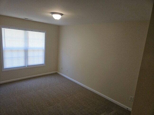 Building Photo - 5217 Anchorage Way