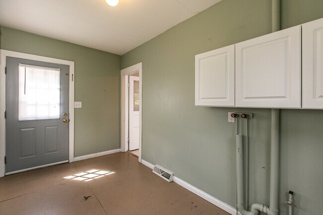 Building Photo - 2636 Fulton St