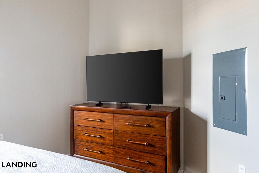 Building Photo - 4902 Cosmos Cir