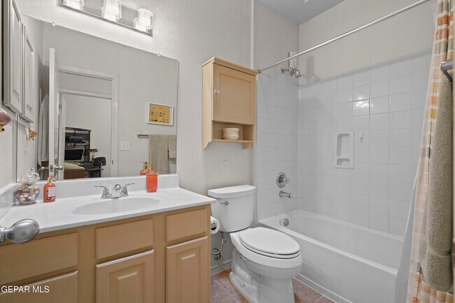 Building Photo - 14100 Ghost Flower St