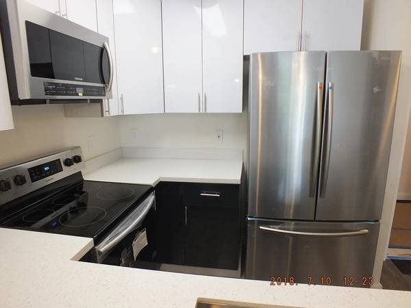 Building Photo - 12544 15th Ave NE