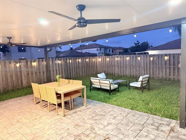 Building Photo - 23343 SW 116th Ct