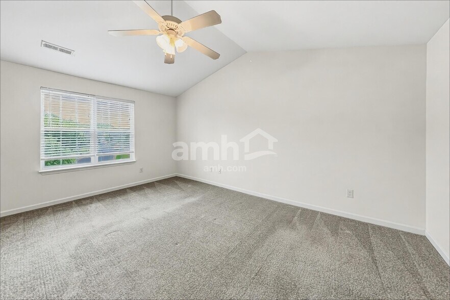 Building Photo - 4983 Old Towne Village Cir