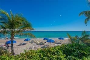 Building Photo - 2030 S Ocean Dr