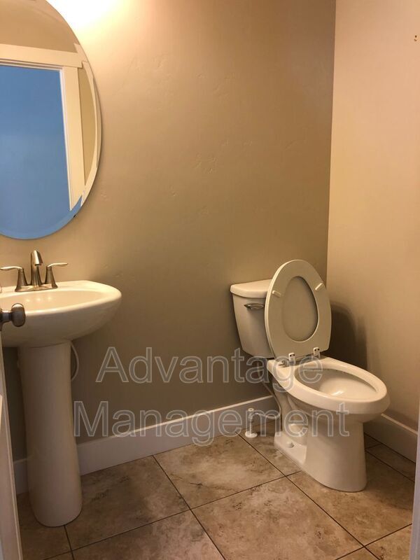 Building Photo - 3216 W Prairie Grass Dr