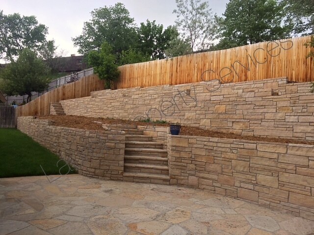 Building Photo - 517 Holman Way