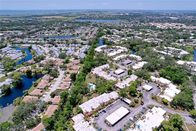 Building Photo - 151 Wild Palm Dr