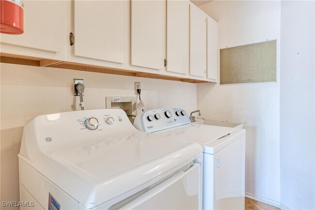 Building Photo - 15537 Copra Ln