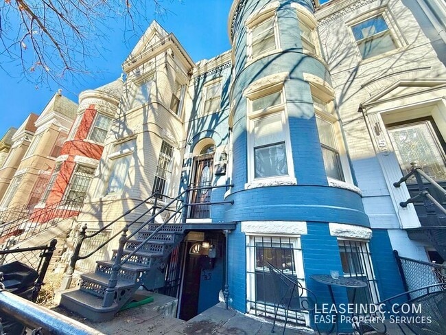 Primary Photo - 55 Quincy Pl NE
