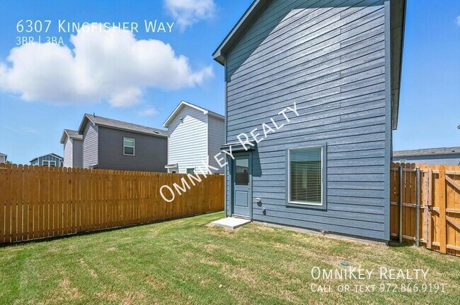 Building Photo - 6307 Kingfisher Wy