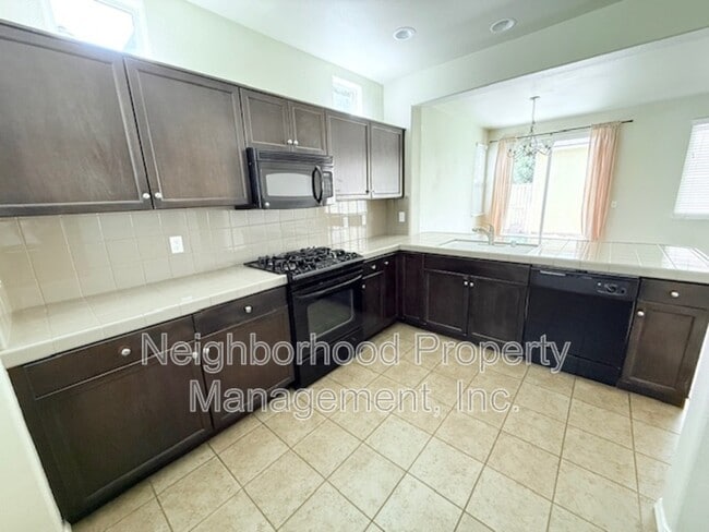 Building Photo - 4042 Trenton Ave