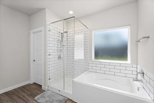 Building Photo - 14334 Winema View Ln