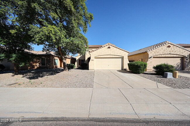 Building Photo - 5318 W Maldonado Rd