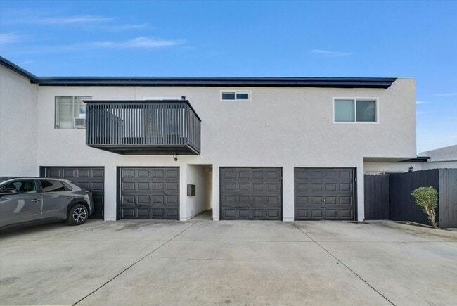 Building Photo - 18652 Libra Cir