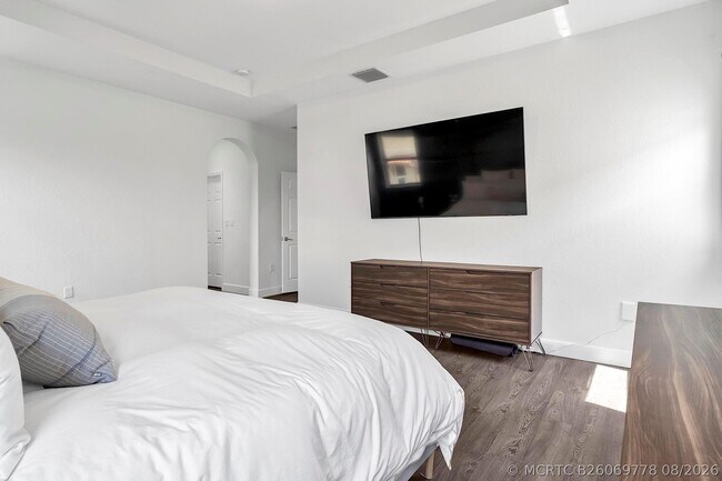 Building Photo - 3548 W 88th St