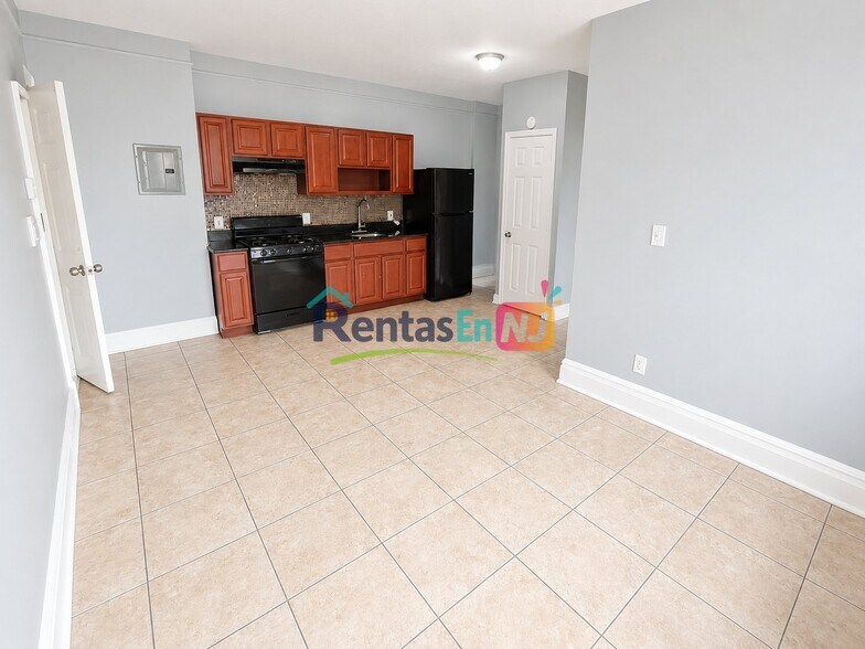 Building Photo - 203 Shephard Ave