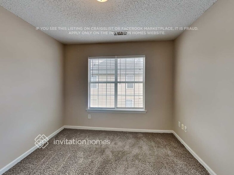 Building Photo - 239 Kings Cove