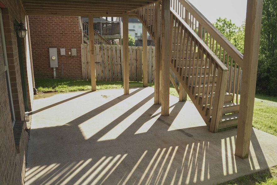 Walk-out Basement Porch (10'x20') - 393 Hays Blvd