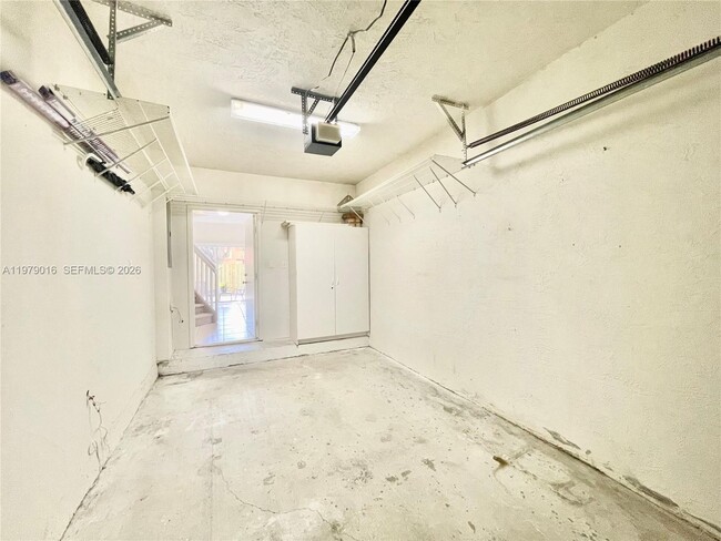 Building Photo - 10160 SW 88th St