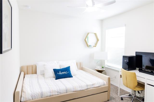 Building Photo - 6505 Waterfall Ln