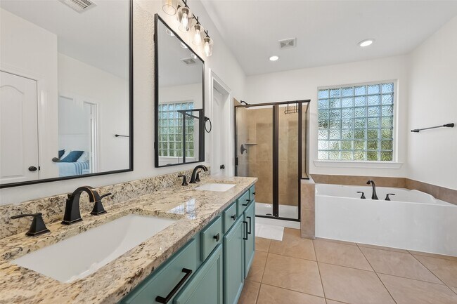 Building Photo - 99 Buck Trail Pl