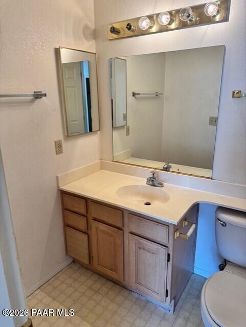 Building Photo - 8360 E Stevens Dr