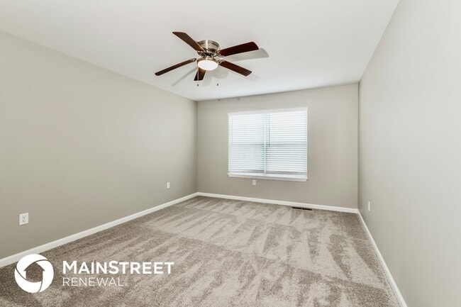 Building Photo - 2107 Paddle Wheel Dr