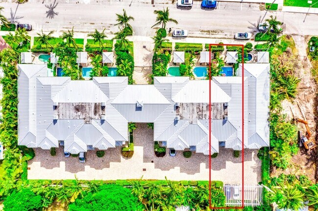 Building Photo - 138 Marine Way