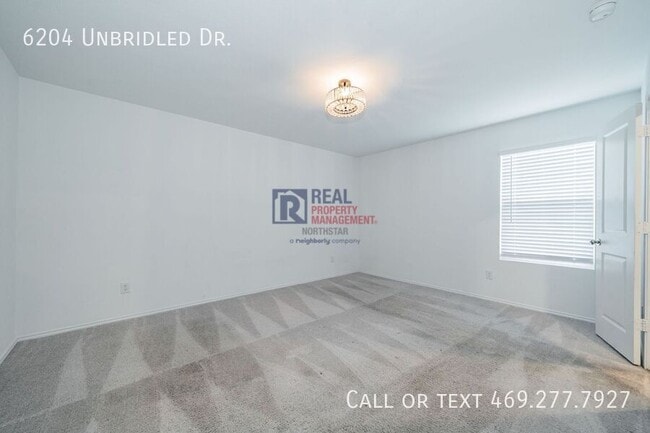 Building Photo - 6204 Unbridled Dr