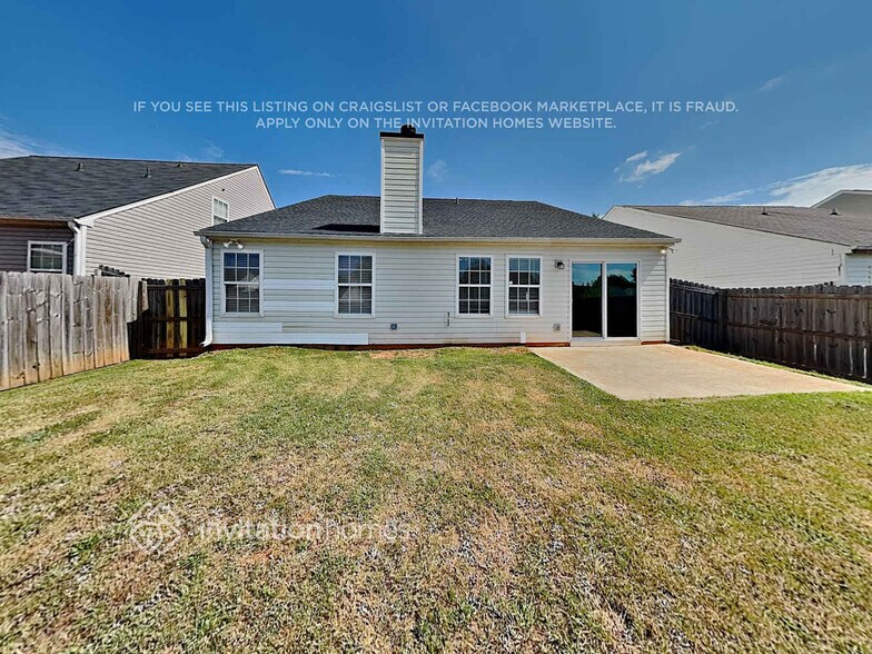 Building Photo - 1720 Courtyard Ln
