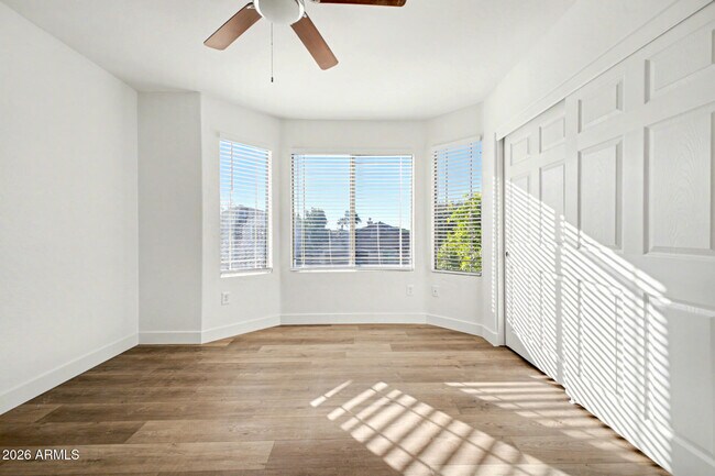 Building Photo - 7456 W Aurora Dr