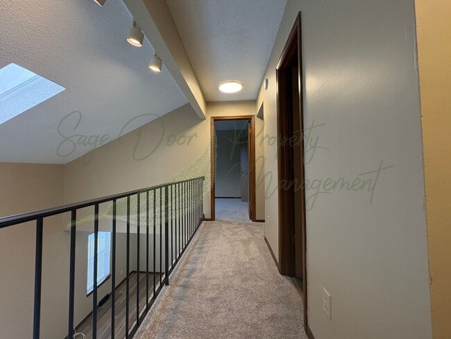 Building Photo - SPACIOUS LAYOUT