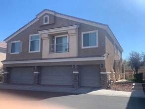 Building Photo - Two Bedroom Townhome in Aliante