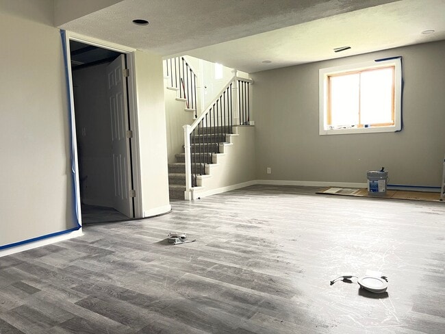 Building Photo - Newly rebuilt house in the heart of Elkhorn