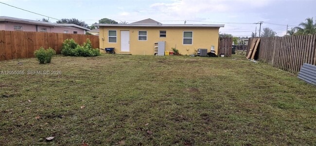 Building Photo - 234 SW 14th Ave