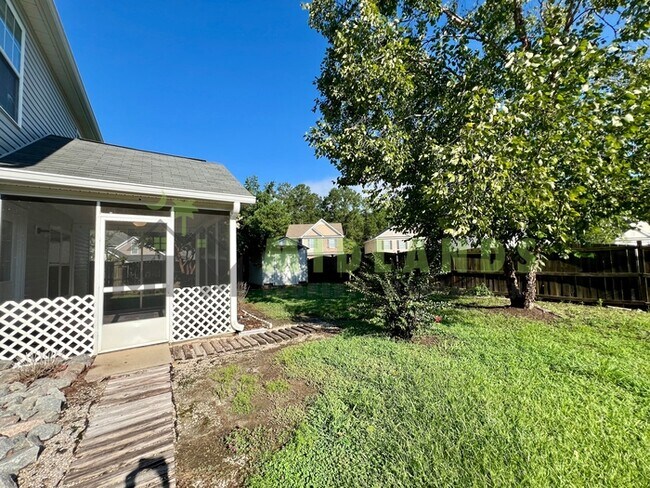 Building Photo - 101 Baltic Ct
