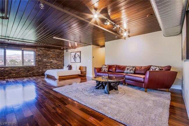 Building Photo - 11441 Allerton Park Dr