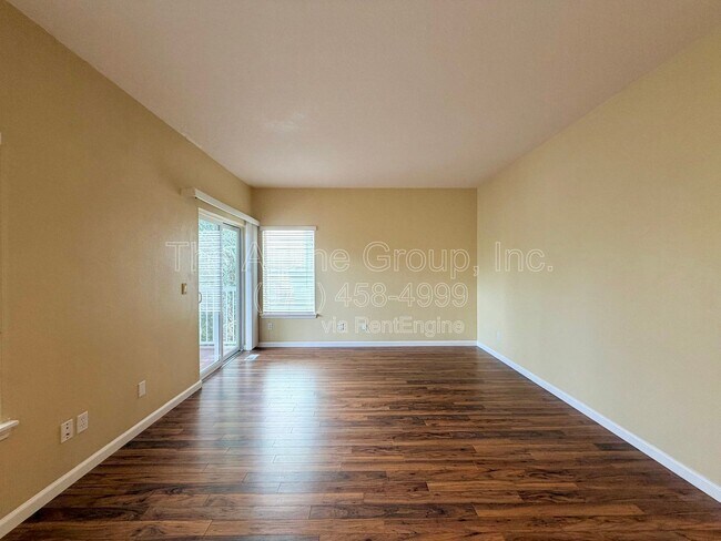 Building Photo - 13760 SW Mapleview Ln